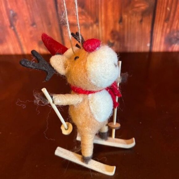 Felt Reindeer Skier Christmas Ornament whimsy to holiday decor hat and scarf - Picture 1 of 7
